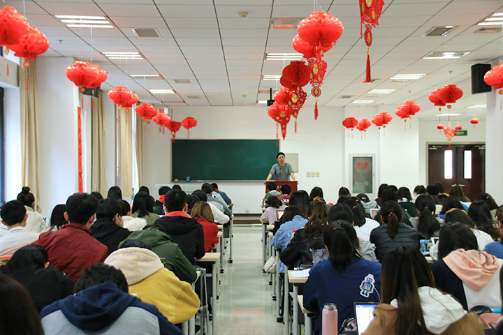 六合宝典app
党校讲座第三场02.jpg 六合宝典app
党校讲座第三场02.jpg